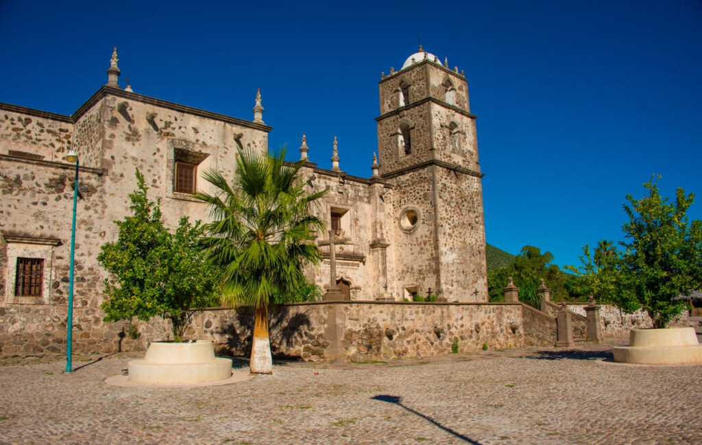 Pueblo Mágico and the mission